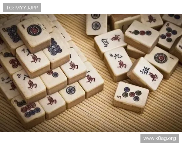 掌握梭哈扑克牌的玩法流程与技巧，成为牌场中的赢家高手